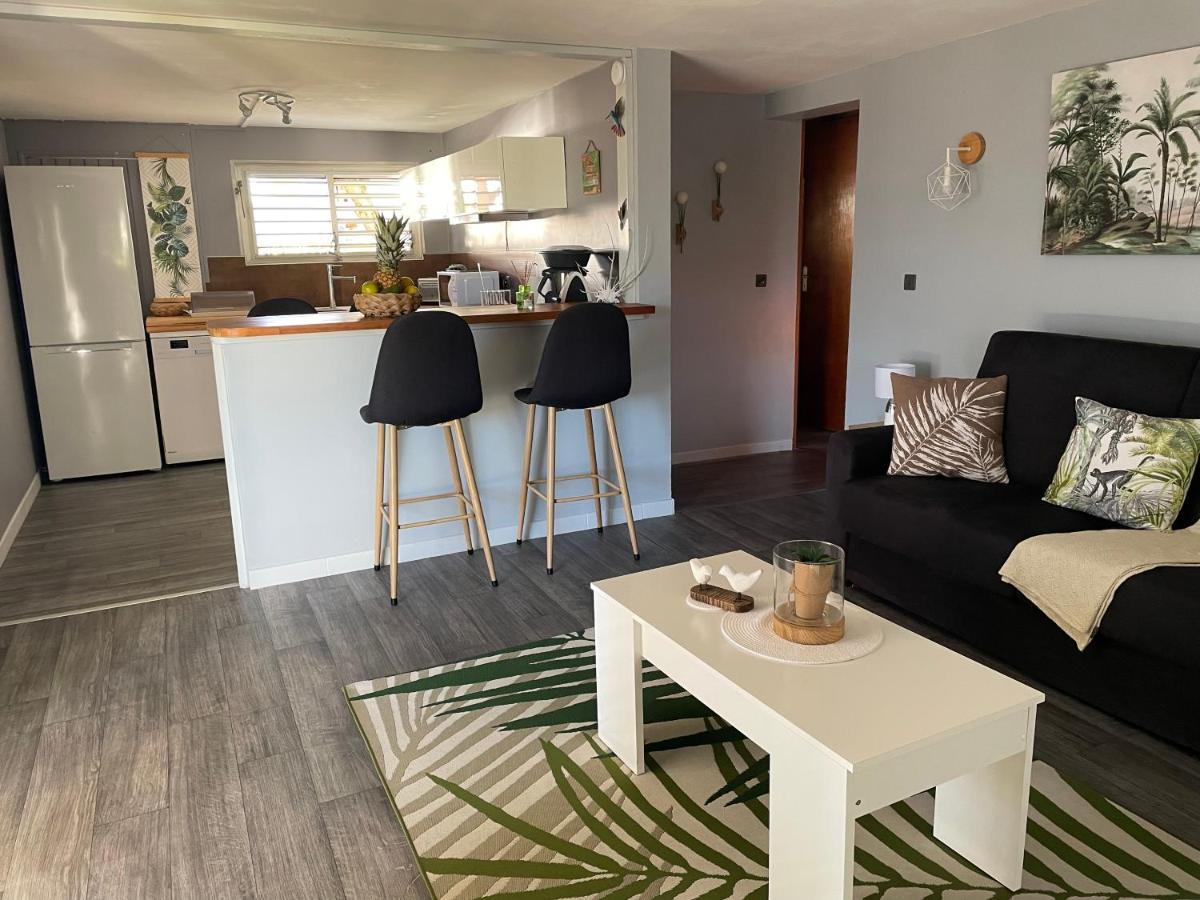 Appartement Vue Mer, Case Pilote ภายนอก รูปภาพ